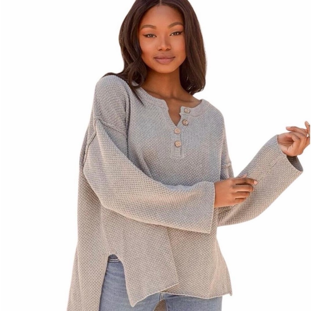 Lulu’s Textured Knit Henley Sweater